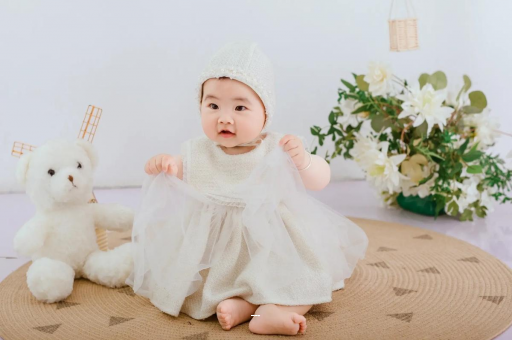 广州代怀试管生子宝宝正常体重和身高